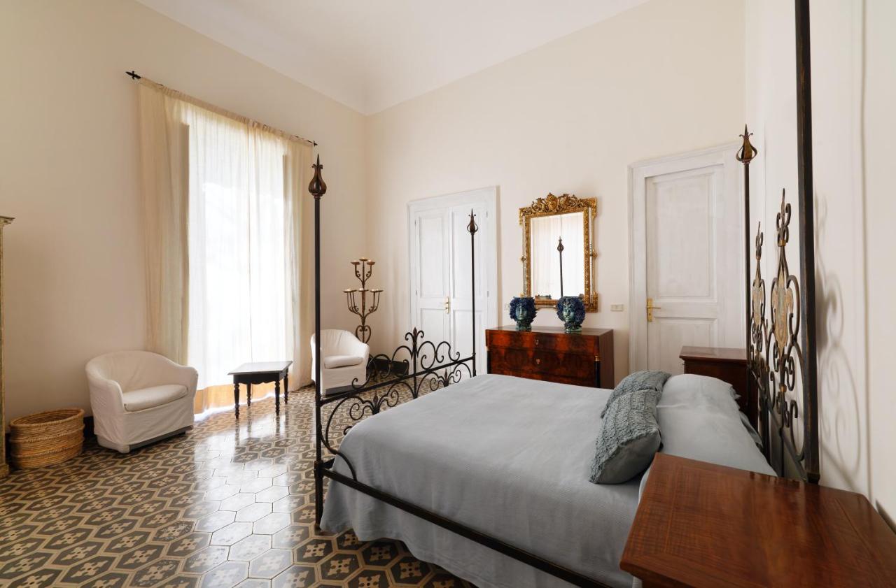 Maison Canopee Messina Bagian luar foto