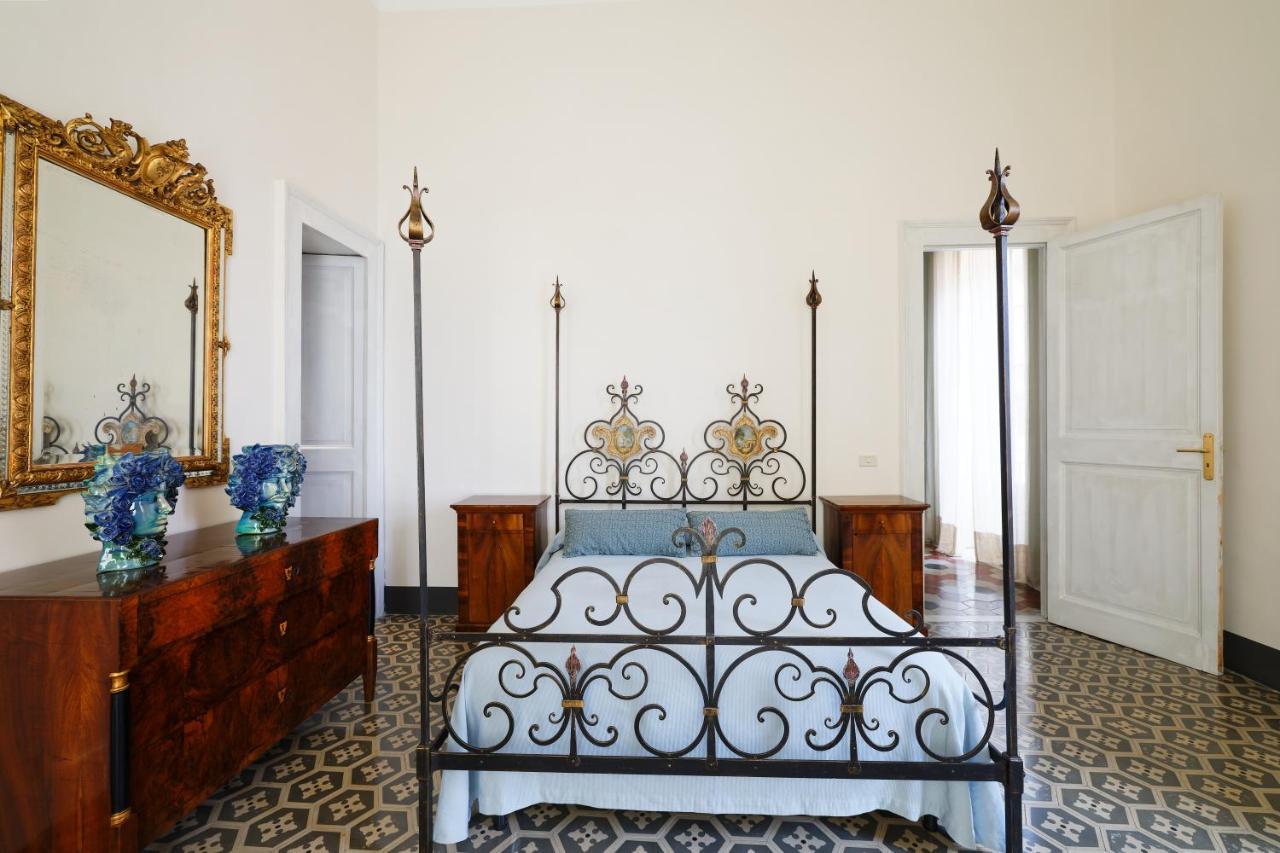 Maison Canopee Messina Bagian luar foto