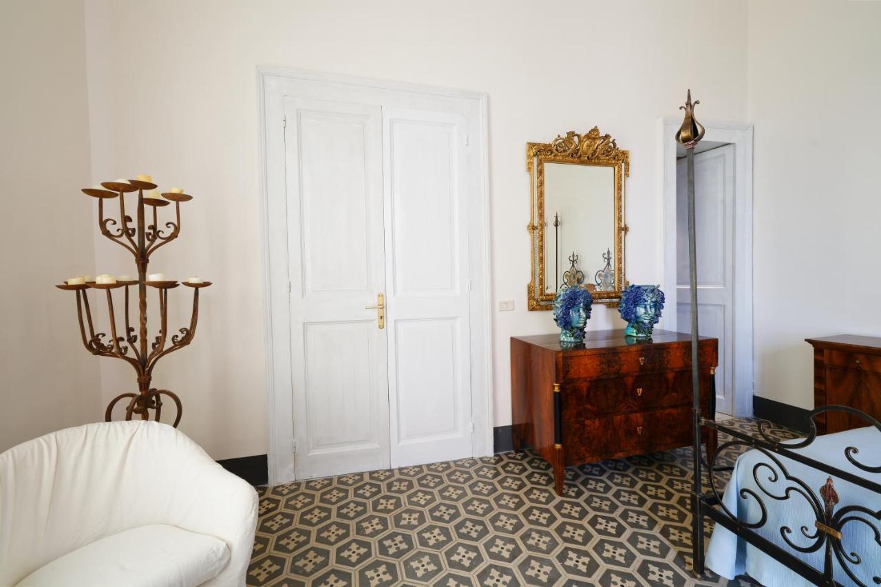 Maison Canopee Messina Bagian luar foto