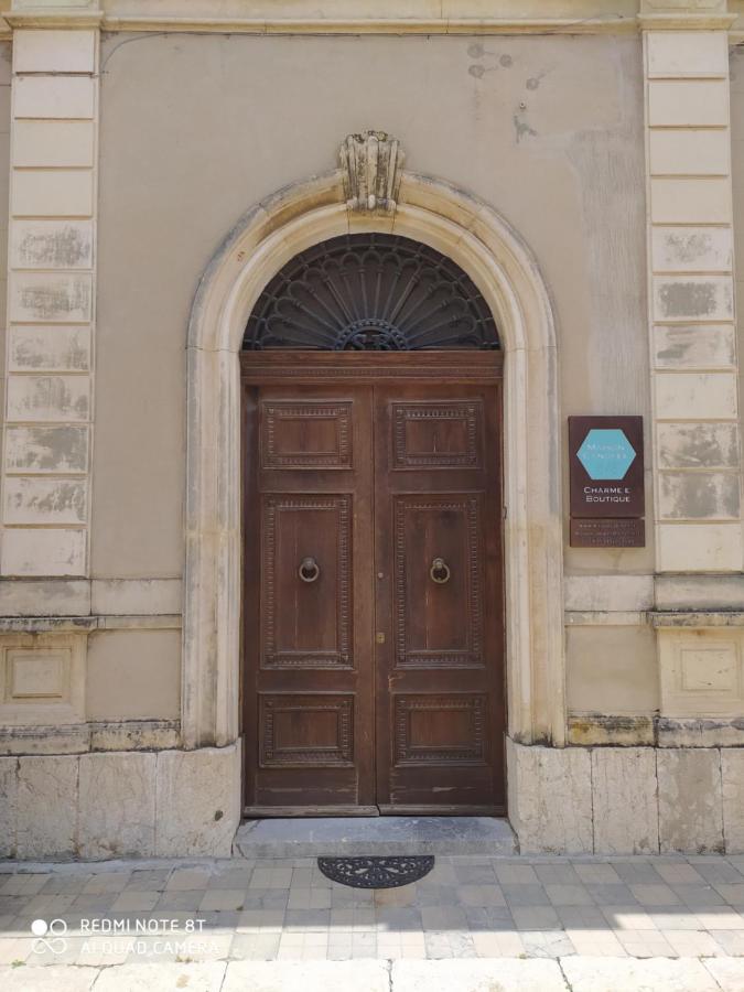 Maison Canopee Messina Bagian luar foto